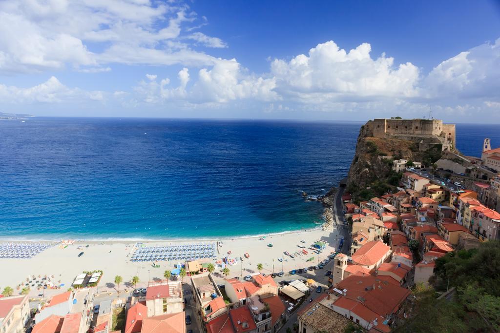 B&B Casa Lagana Reggio di Calabria Bagian luar foto